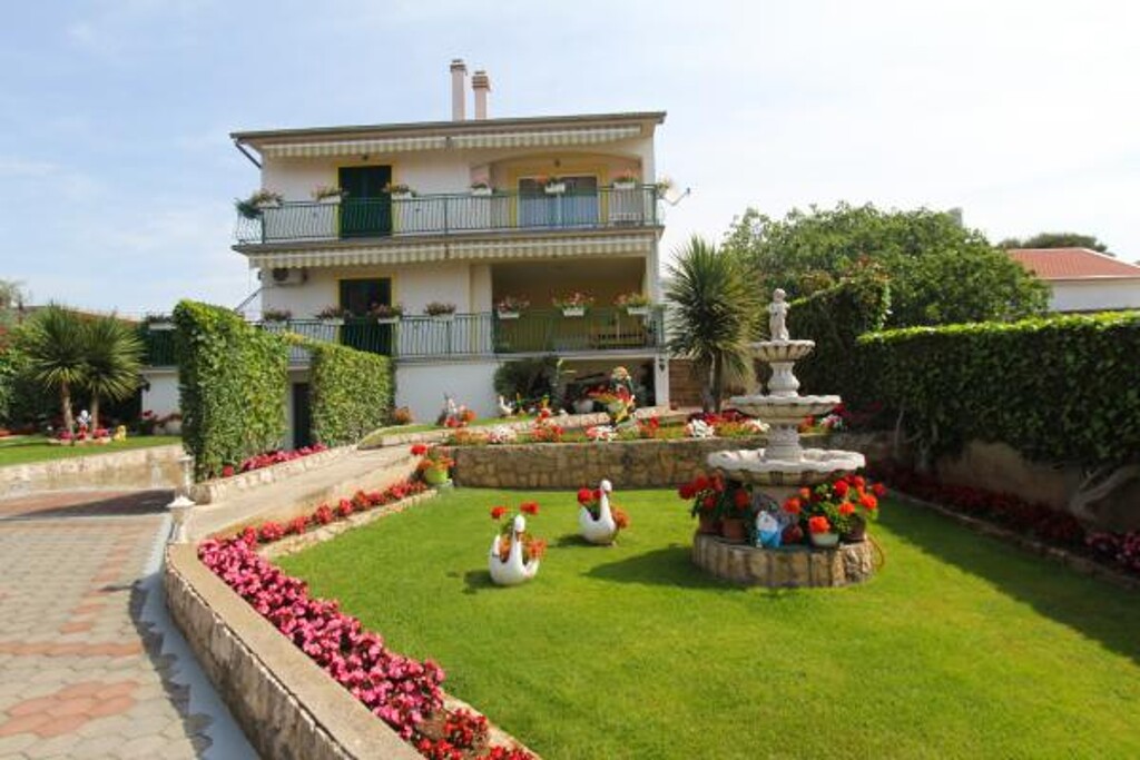 Image 3812346 - 2