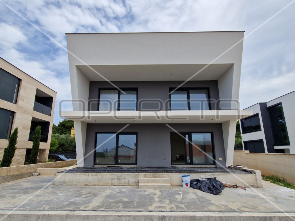 Image 6159100 - 1