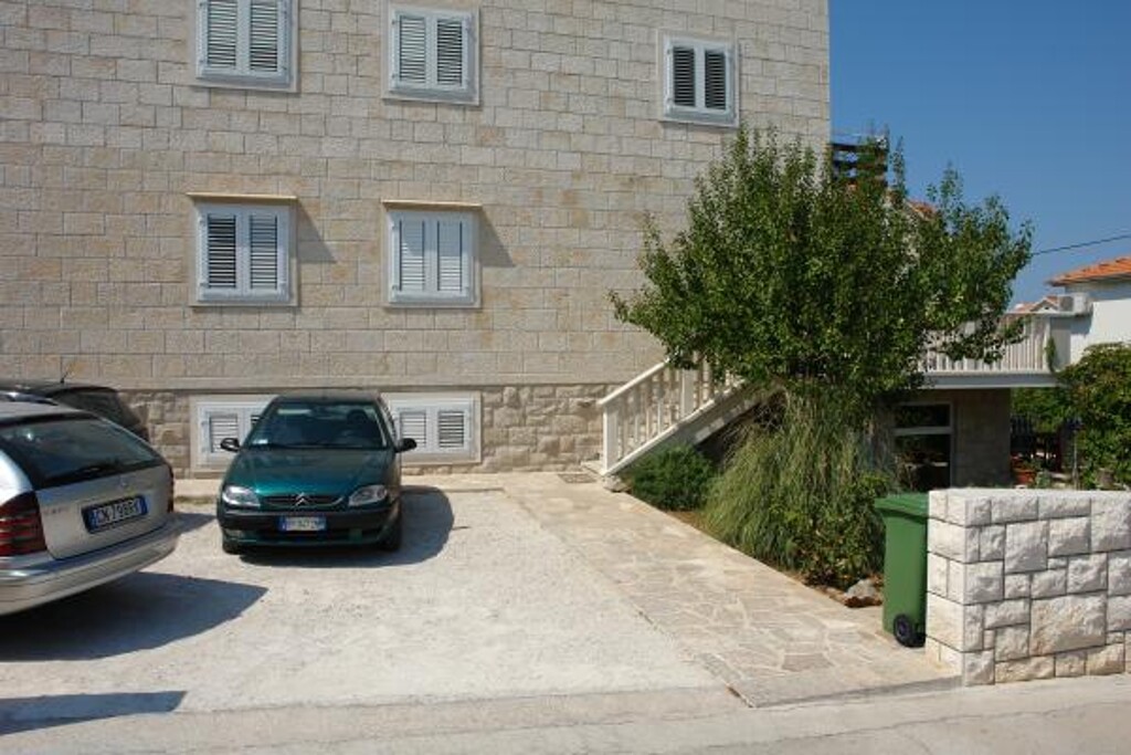 Image 3811109 - 4