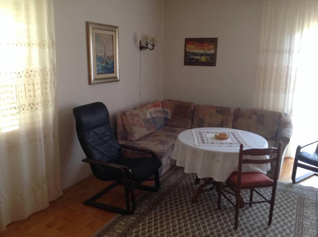 Image 5426686 - 9