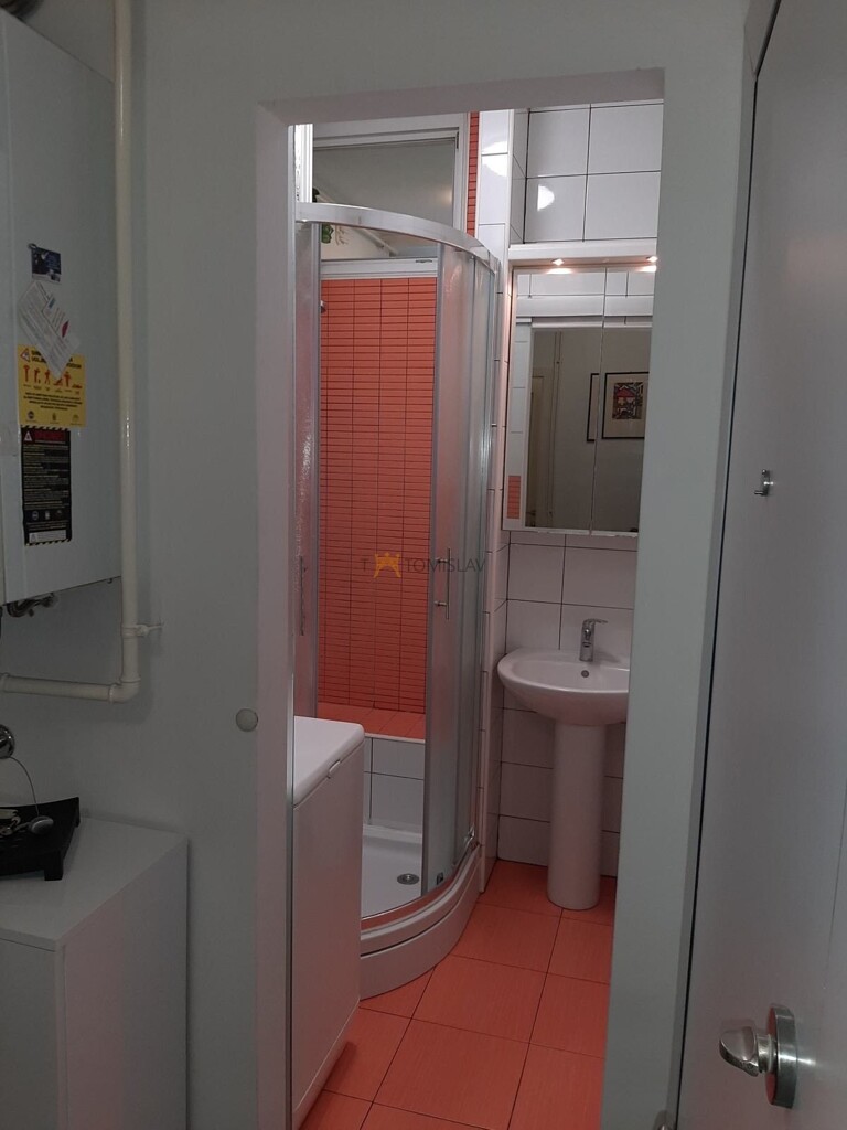 Image 11