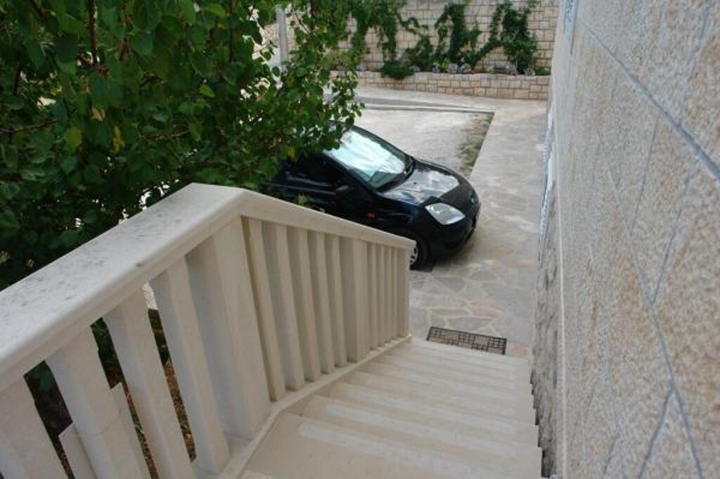 Image 3811109 - 7