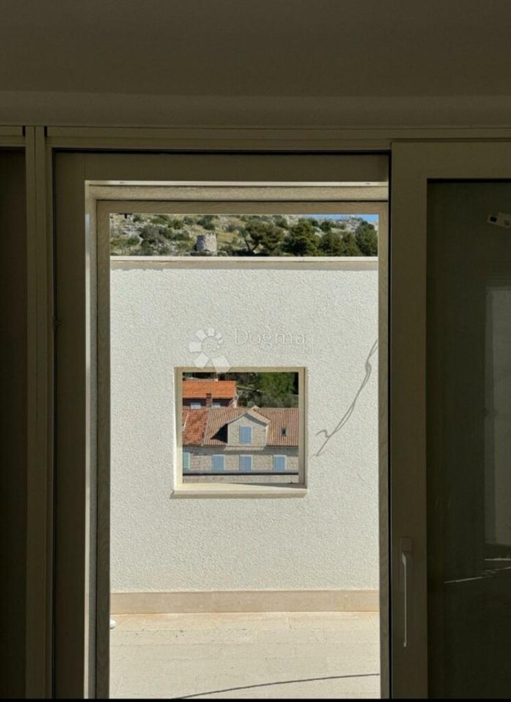 Image 13