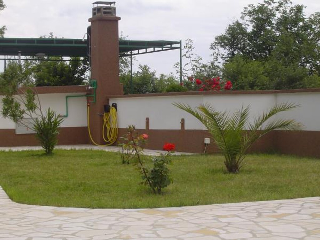 Image 3813200 - 2