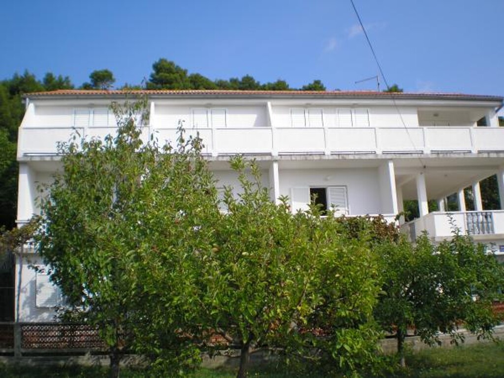 Image 3811211 - 7