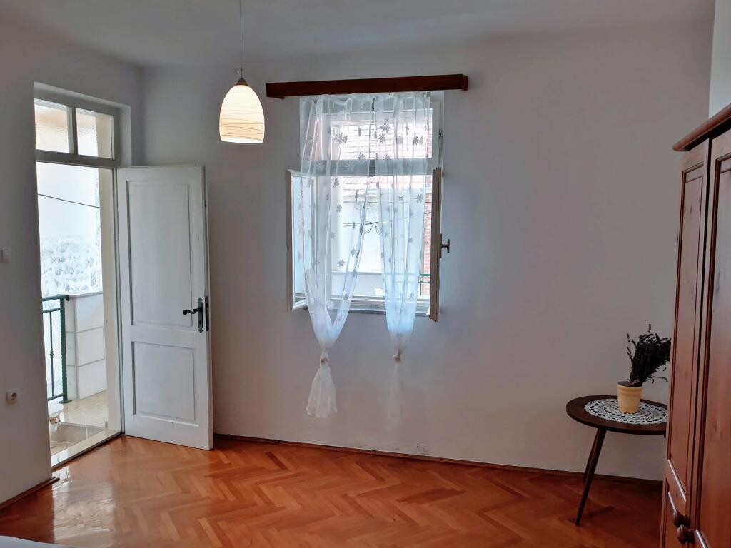 Image 3812438 - 7
