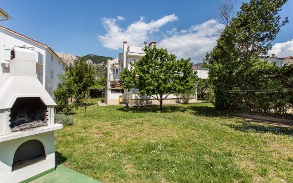 Image 3813323 - 3