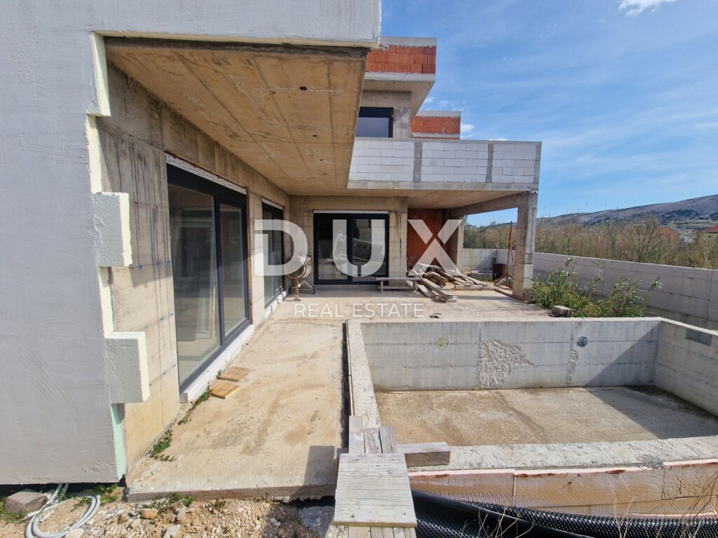 Image 15