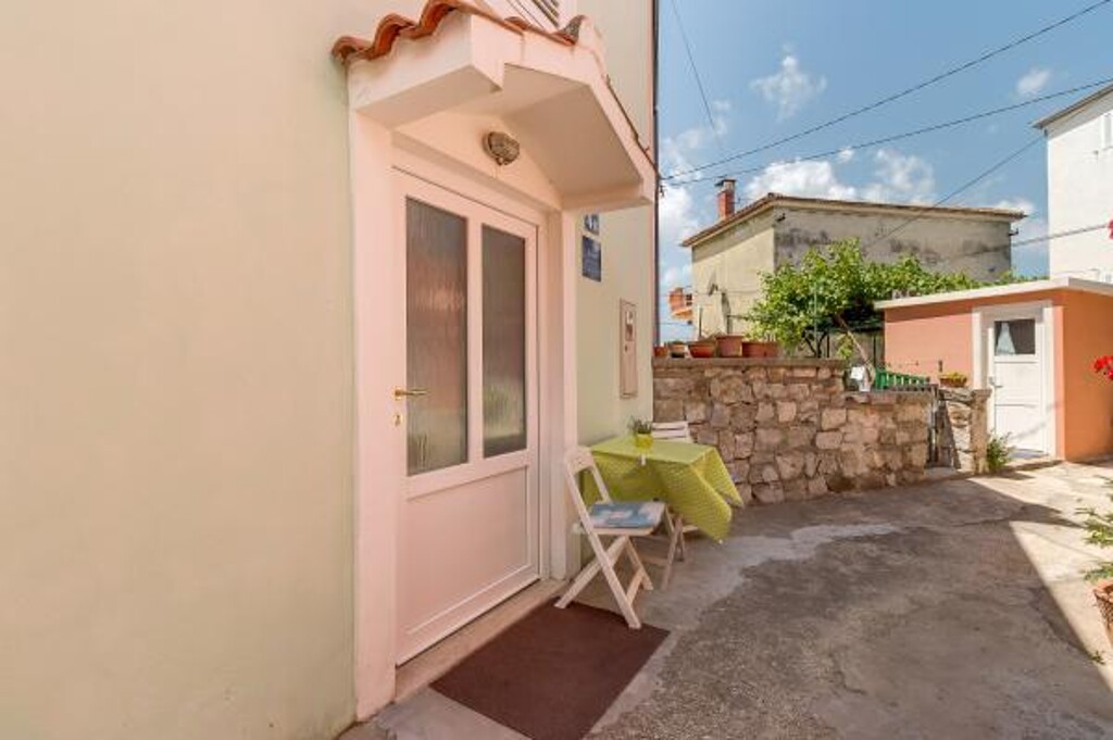 Image 3815265 - 4