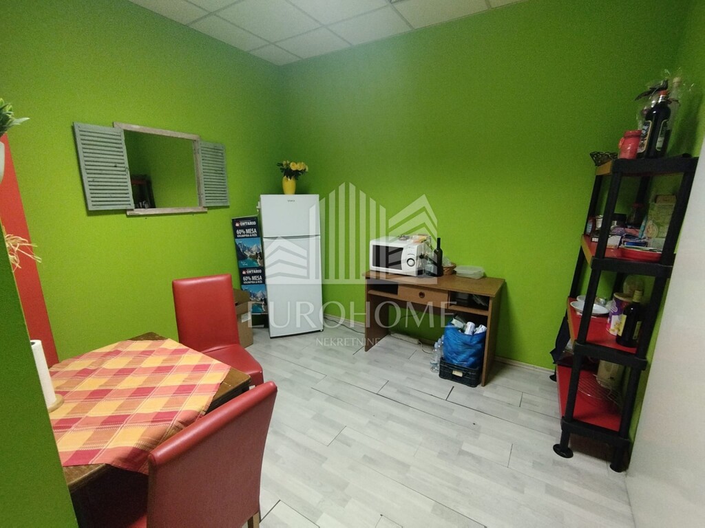 Image 10