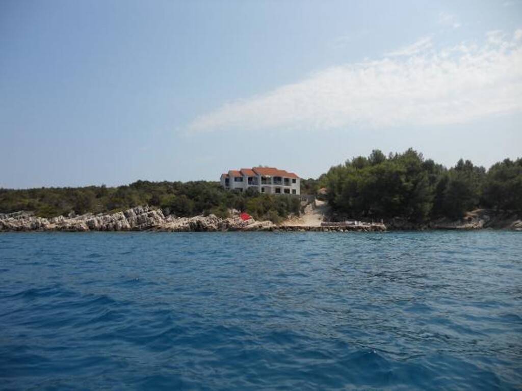 Image 3813389 - 8