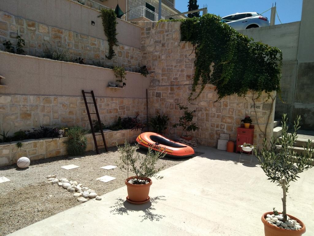 Image 3813294 - 7