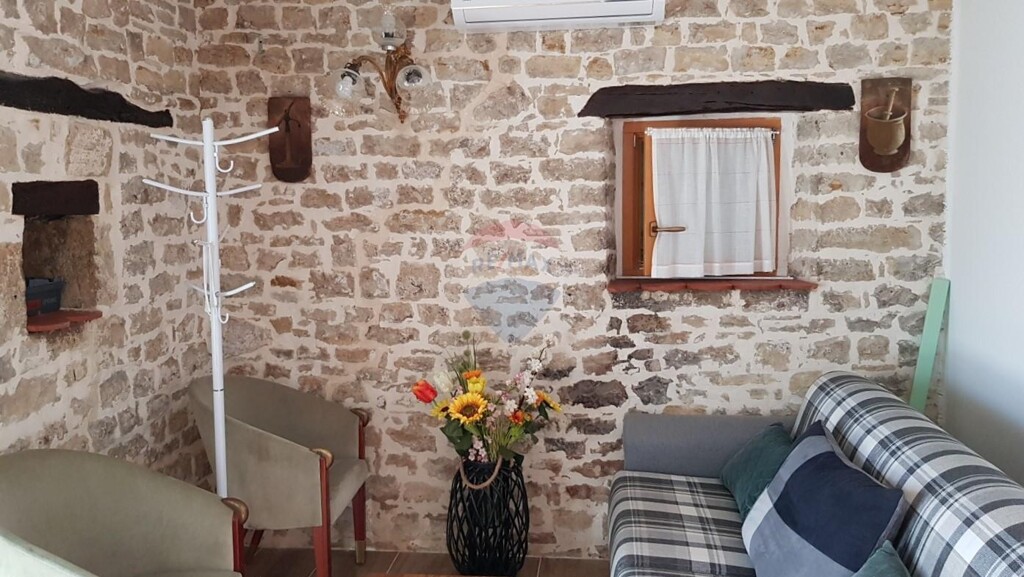 Image 15