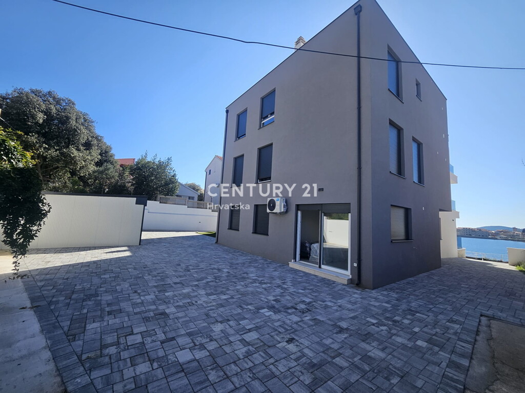 Image 8