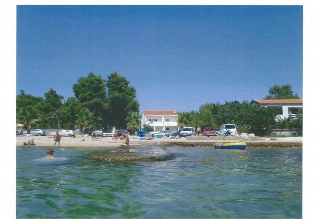 Image 3811445 - 3