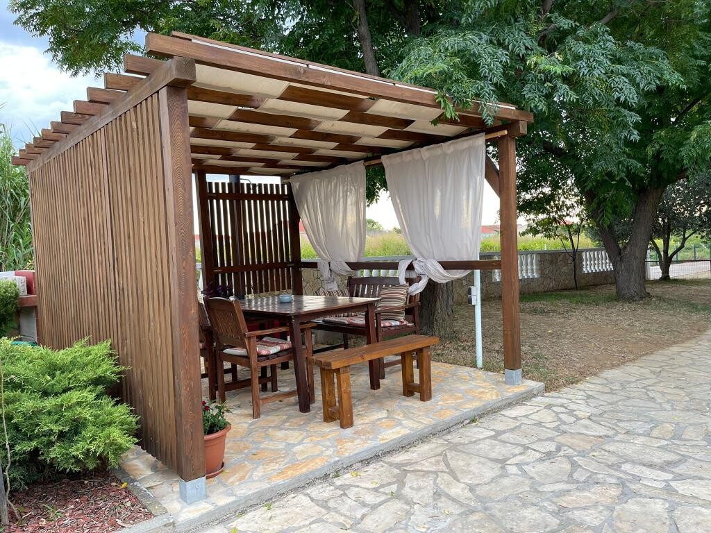 Image 3813989 - 3
