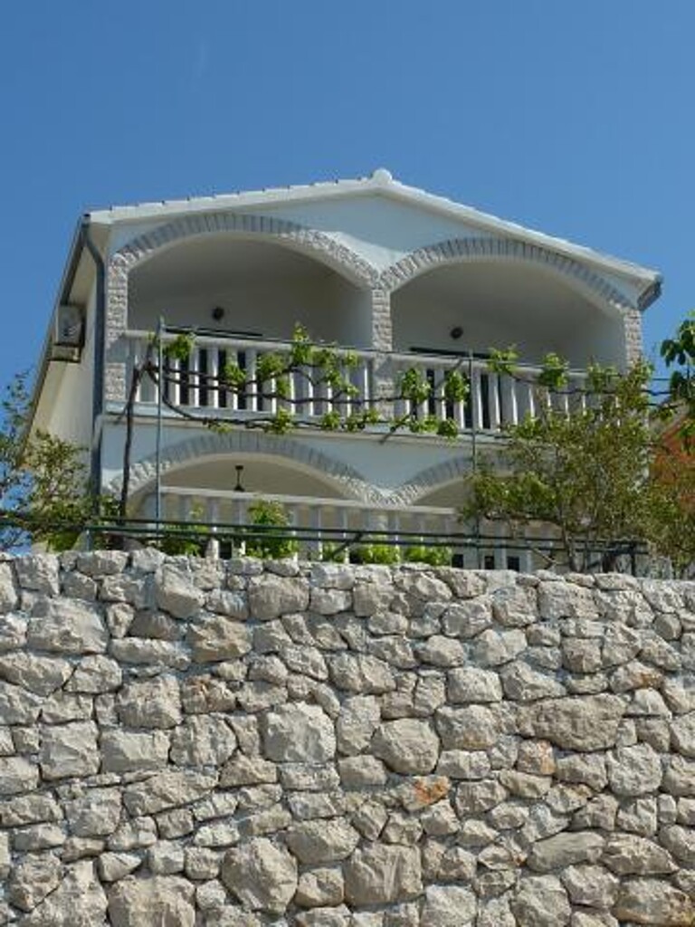 Image 3810853 - 1