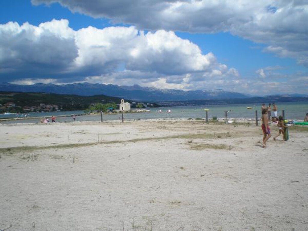 Image 3813434 - 22