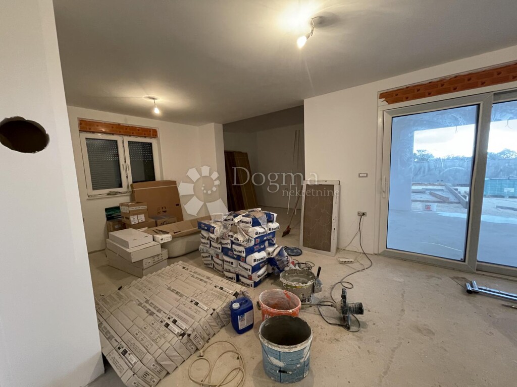 Image 9