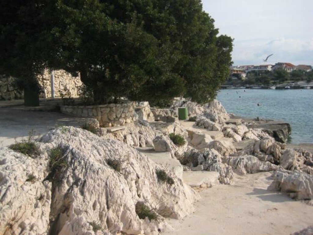 Image 3812100 - 3