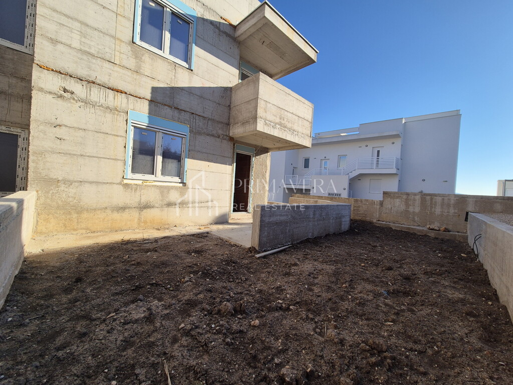 Image 10