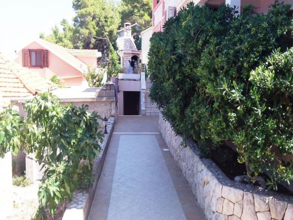 Image 3814550 - 8