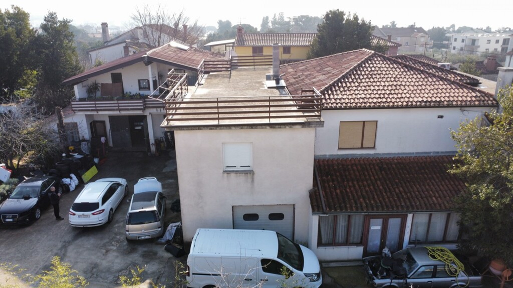 Image 9