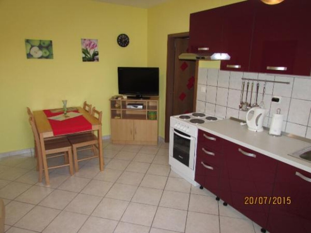Image 3810962 - 3