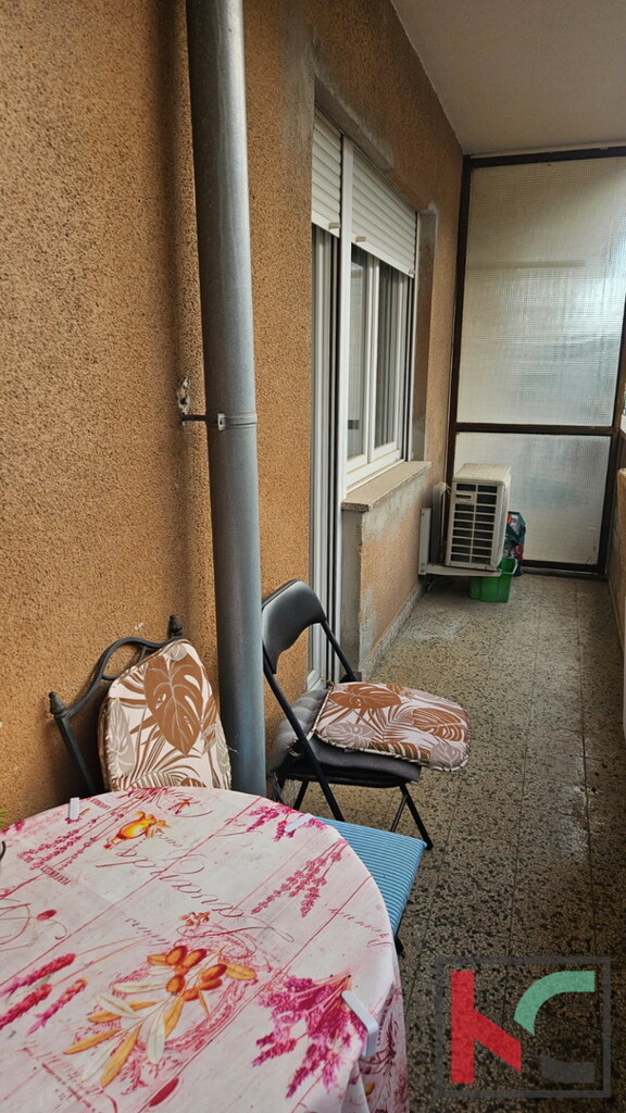 Image 12