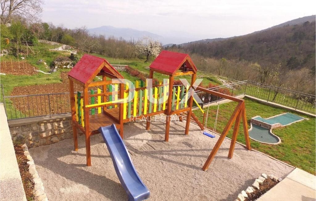 Image 15