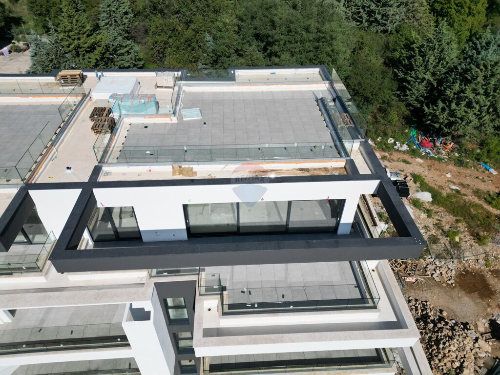 Image 5429964 - 6