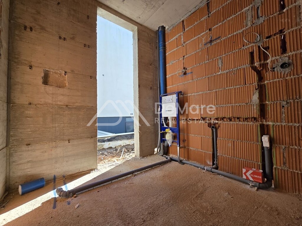 Image 15