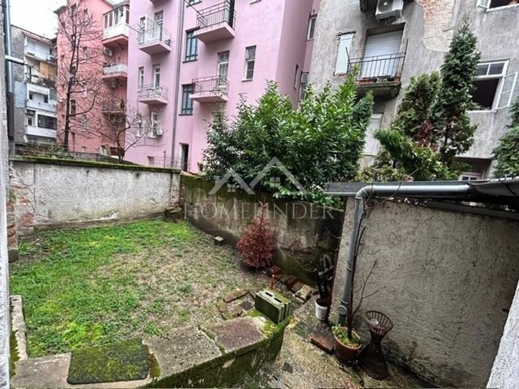 Image 12