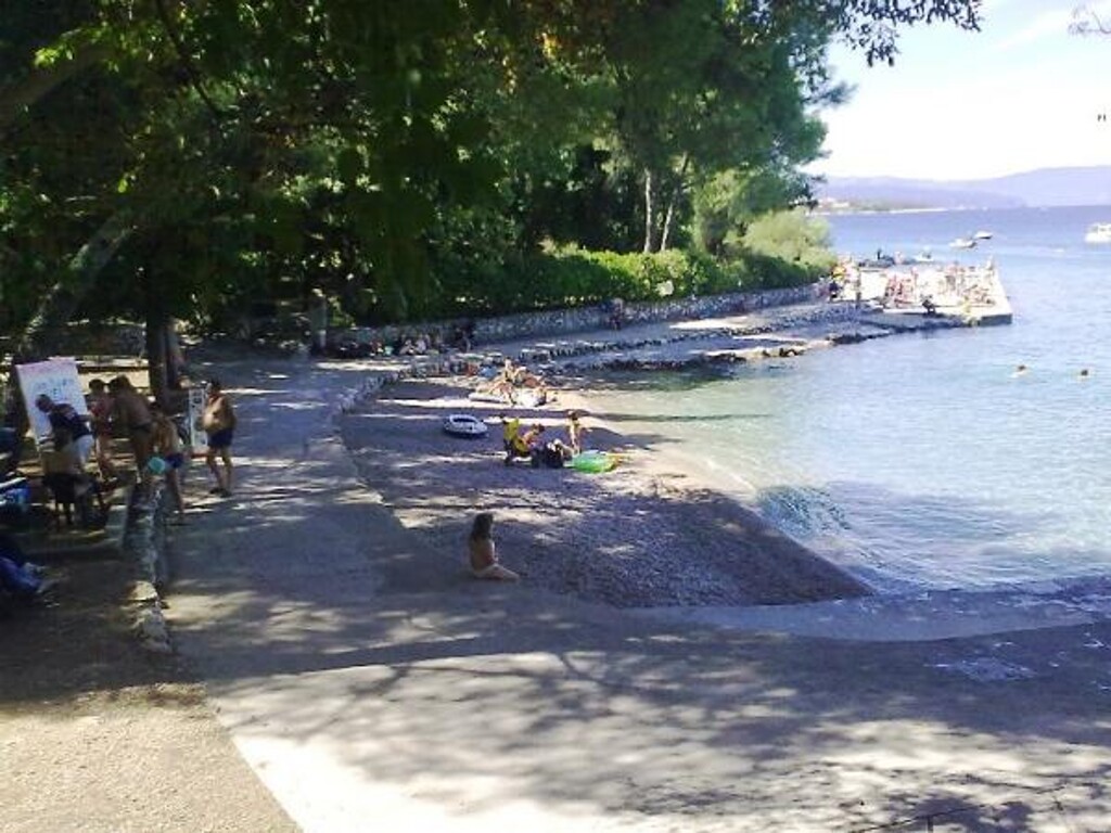 Image 3811034 - 27