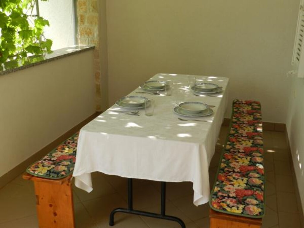 Image 3813978 - 3