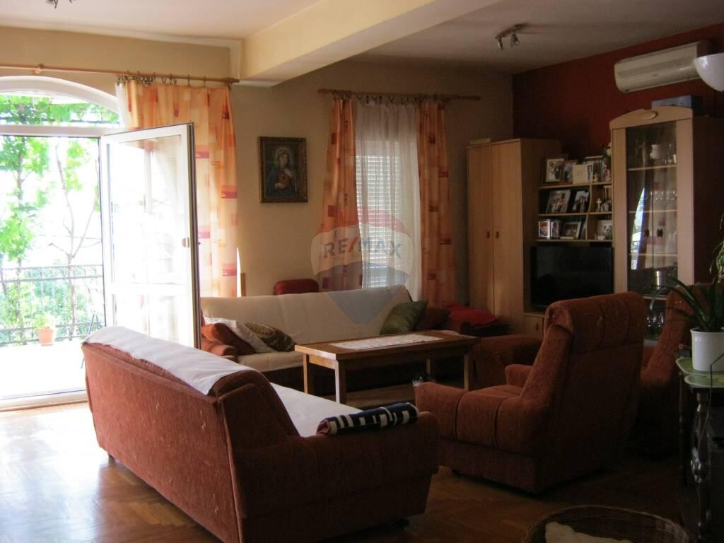 Image 5410518 - 11