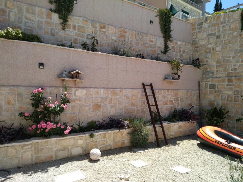 Image 3813294 - 8