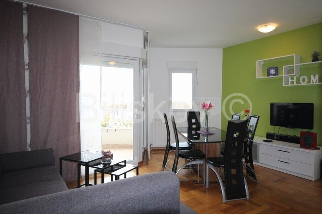 Image 4328715 - 2