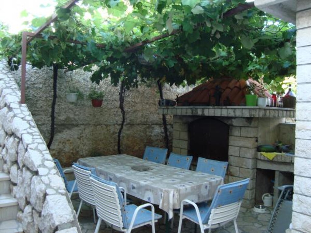 Image 3839030 - 6
