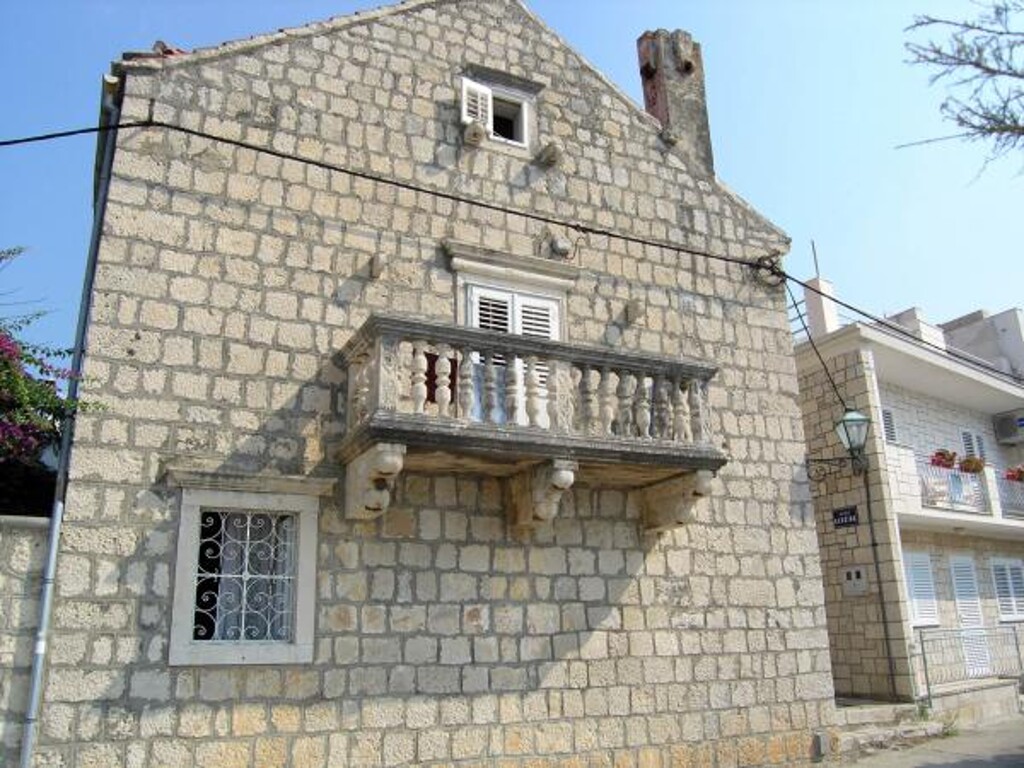 Image 3838989 - 6