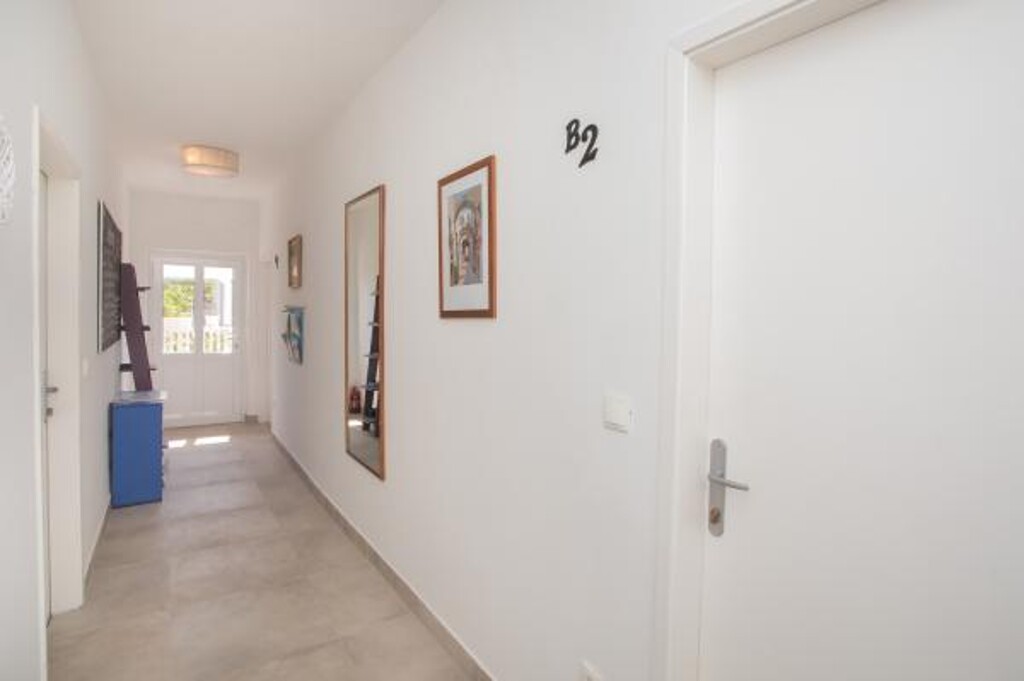 Image 3832227 - 5