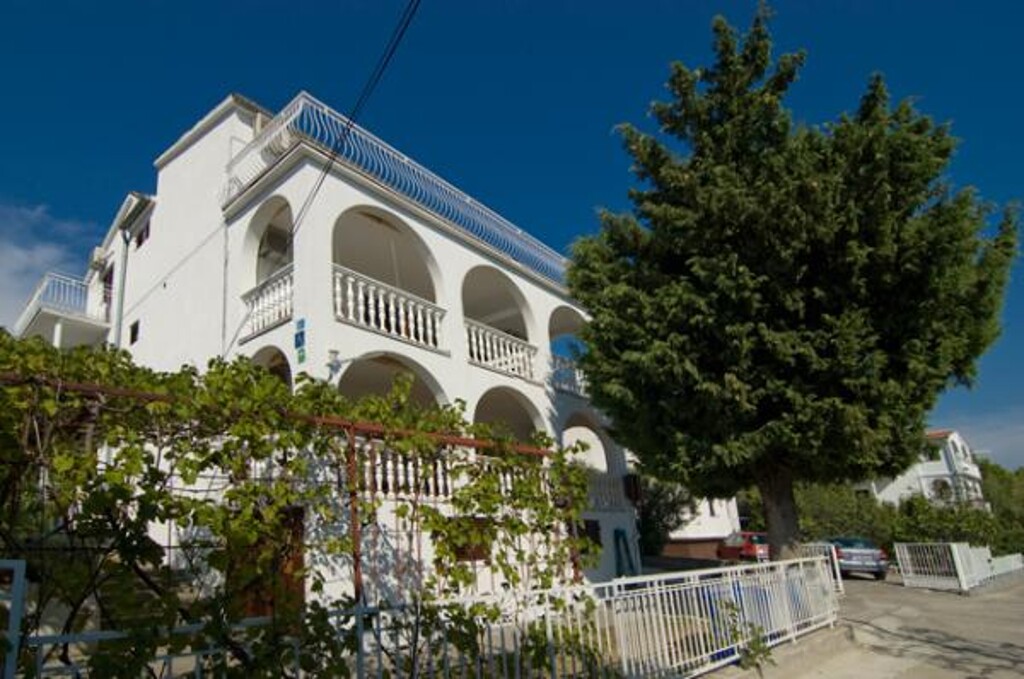 Image 3812952 - 2