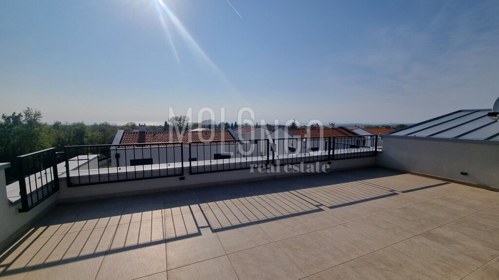 Image 6340836 - 1