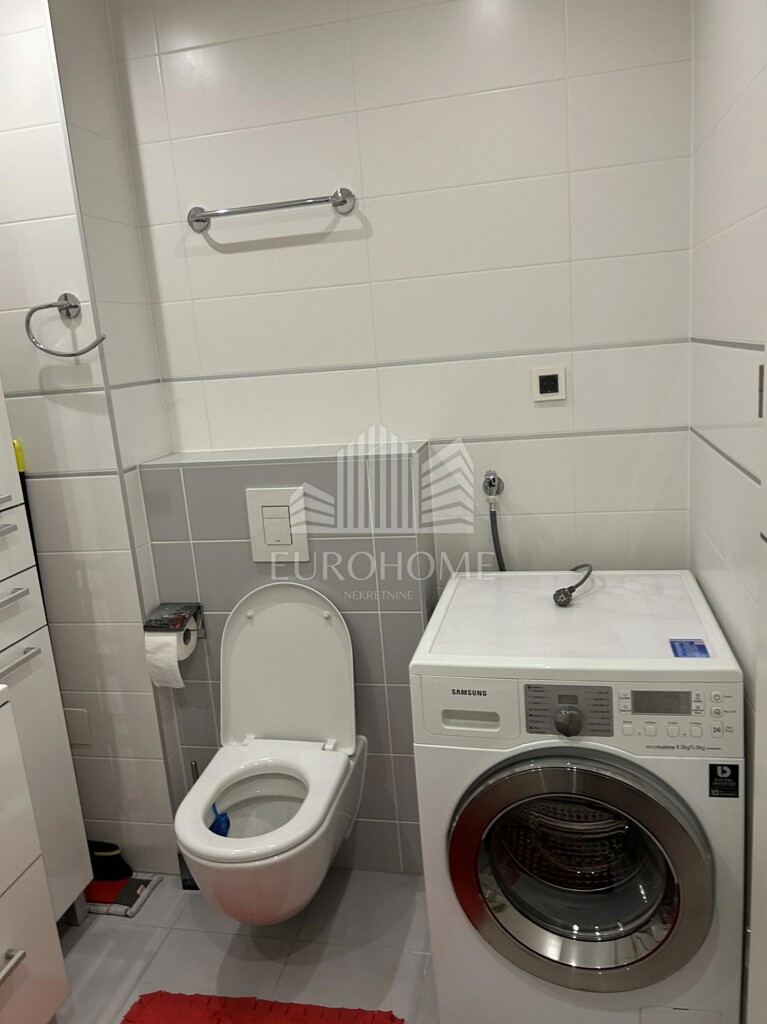 Image 9