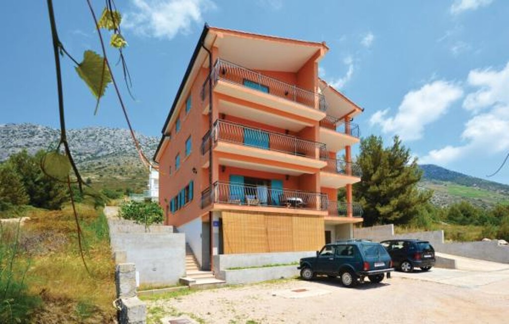 Image 3812797 - 1