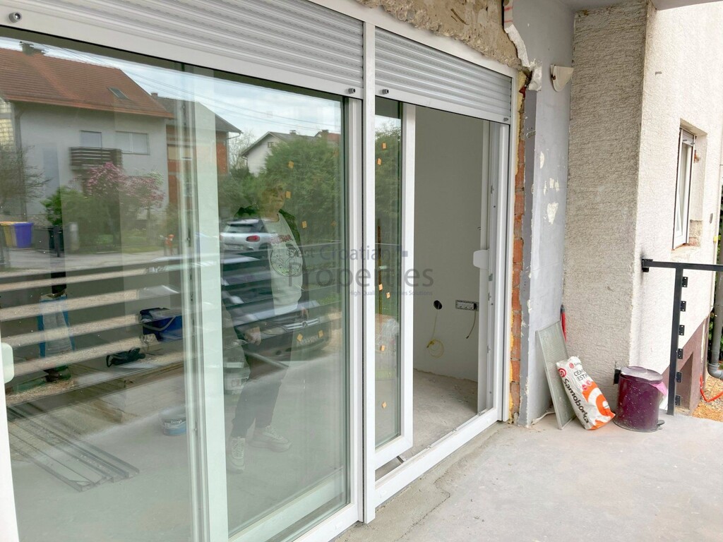 Image 10