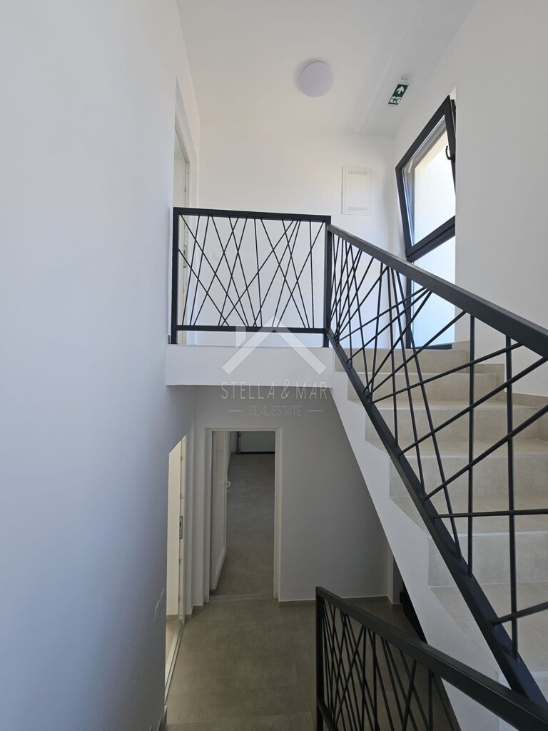 Image 5324157 - 13