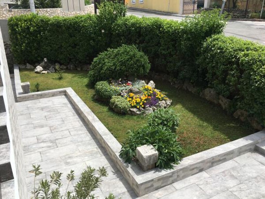Image 3810600 - 15