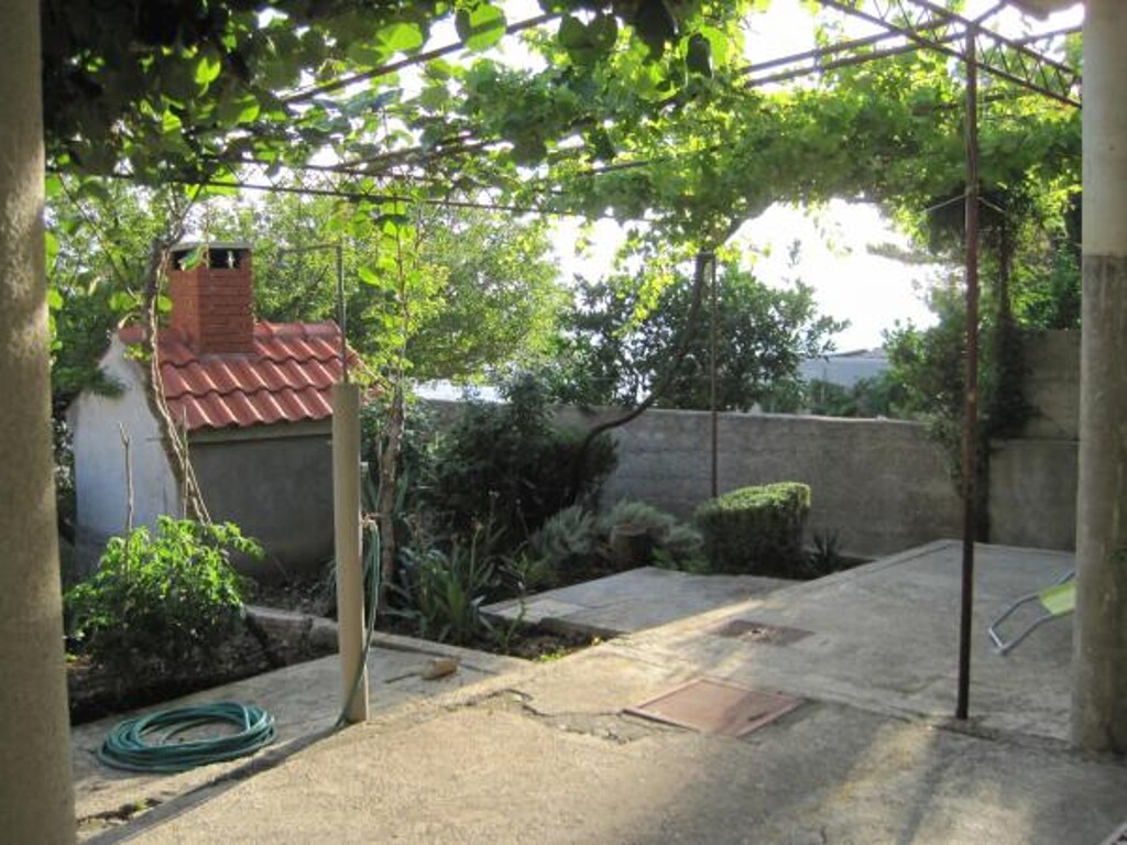 Image 3811974 - 16
