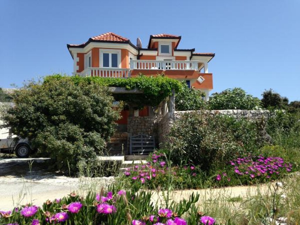 Image 3811116 - 30